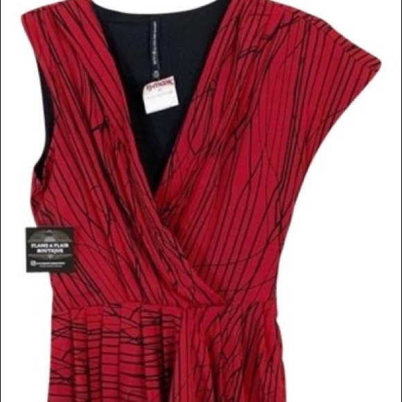 Asymmetrical Red Abstract Faux Wrap Cocktail Dress - Picture 8 of 11